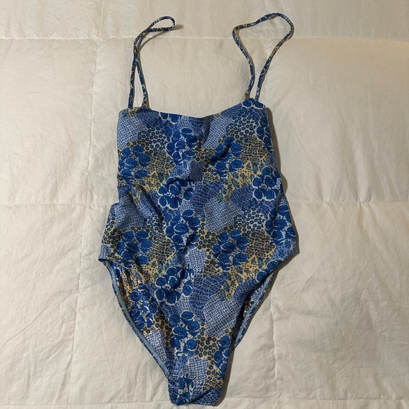 Peixoto Printed One Piece Swimsuit - Picture 3 of 4